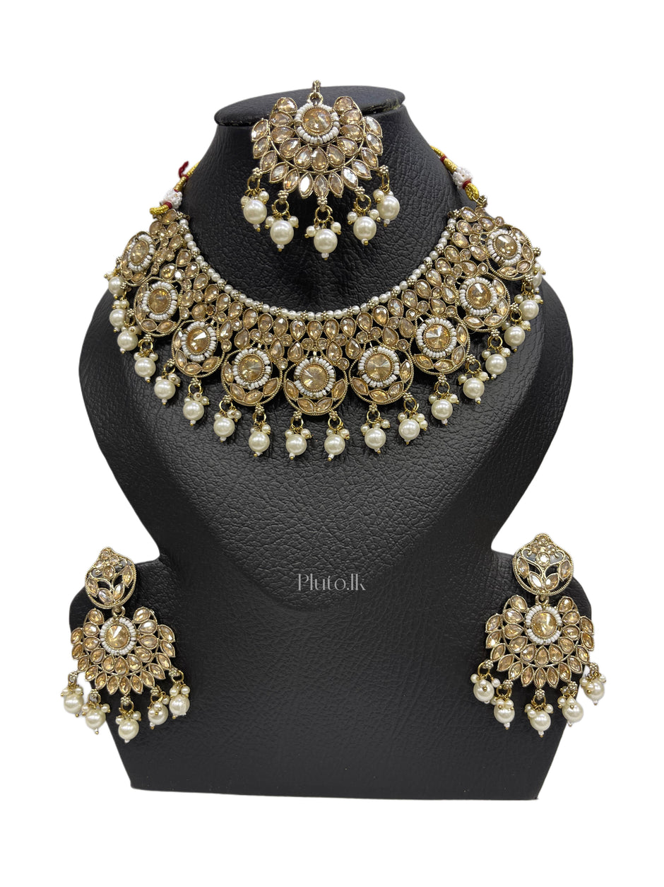 Gold colour Necklace