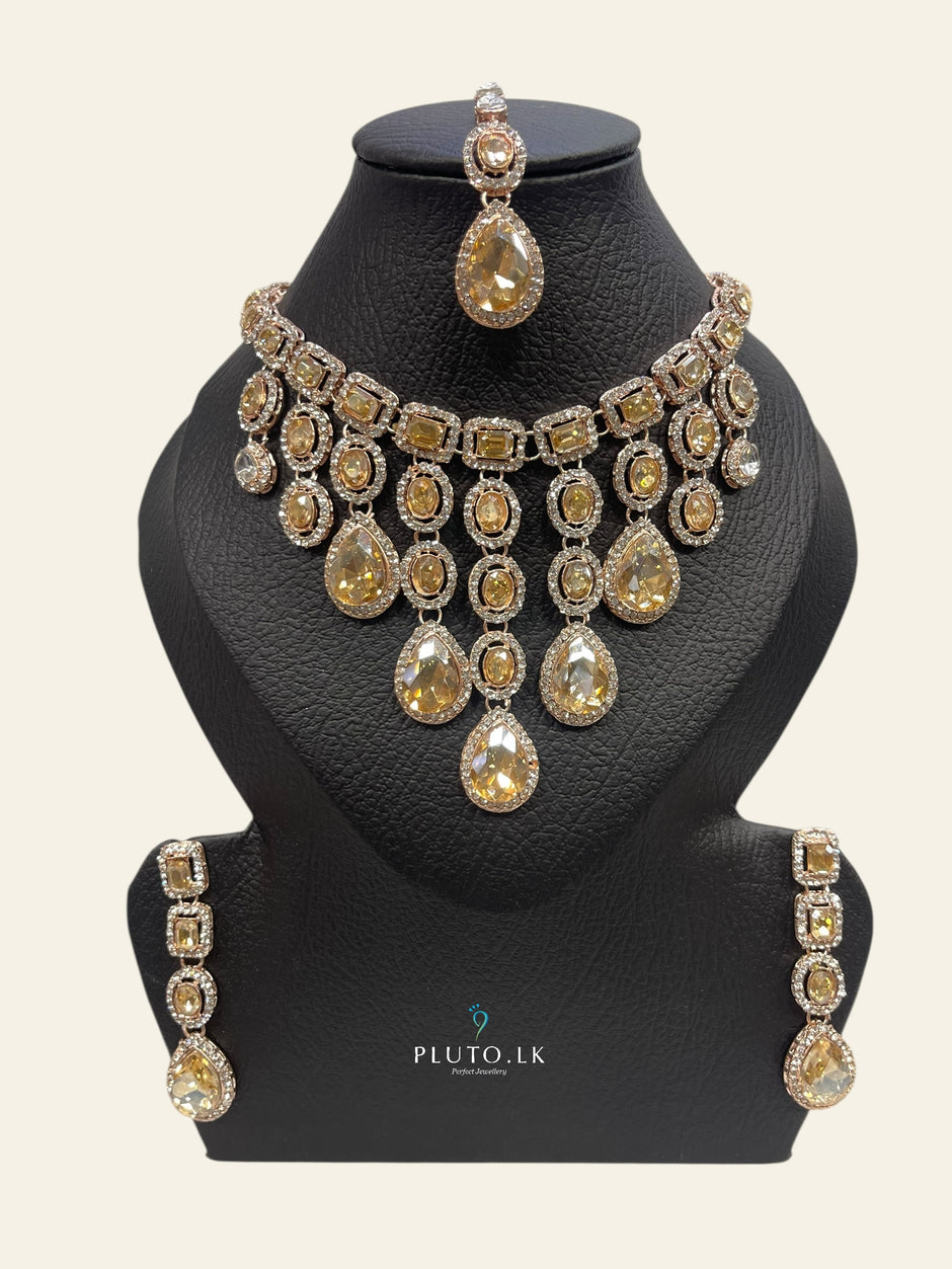 Yellow stone necklace