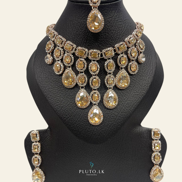 Yellow stone necklace